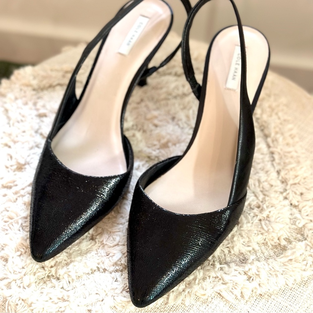 Cole Han Black Leather Sling Backs Textured Snakeskin Like Toe Box Size 10B